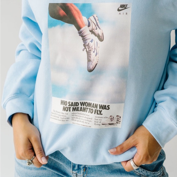 The Sneaker Graphic Pullover in Blue - Picture 4 of 12